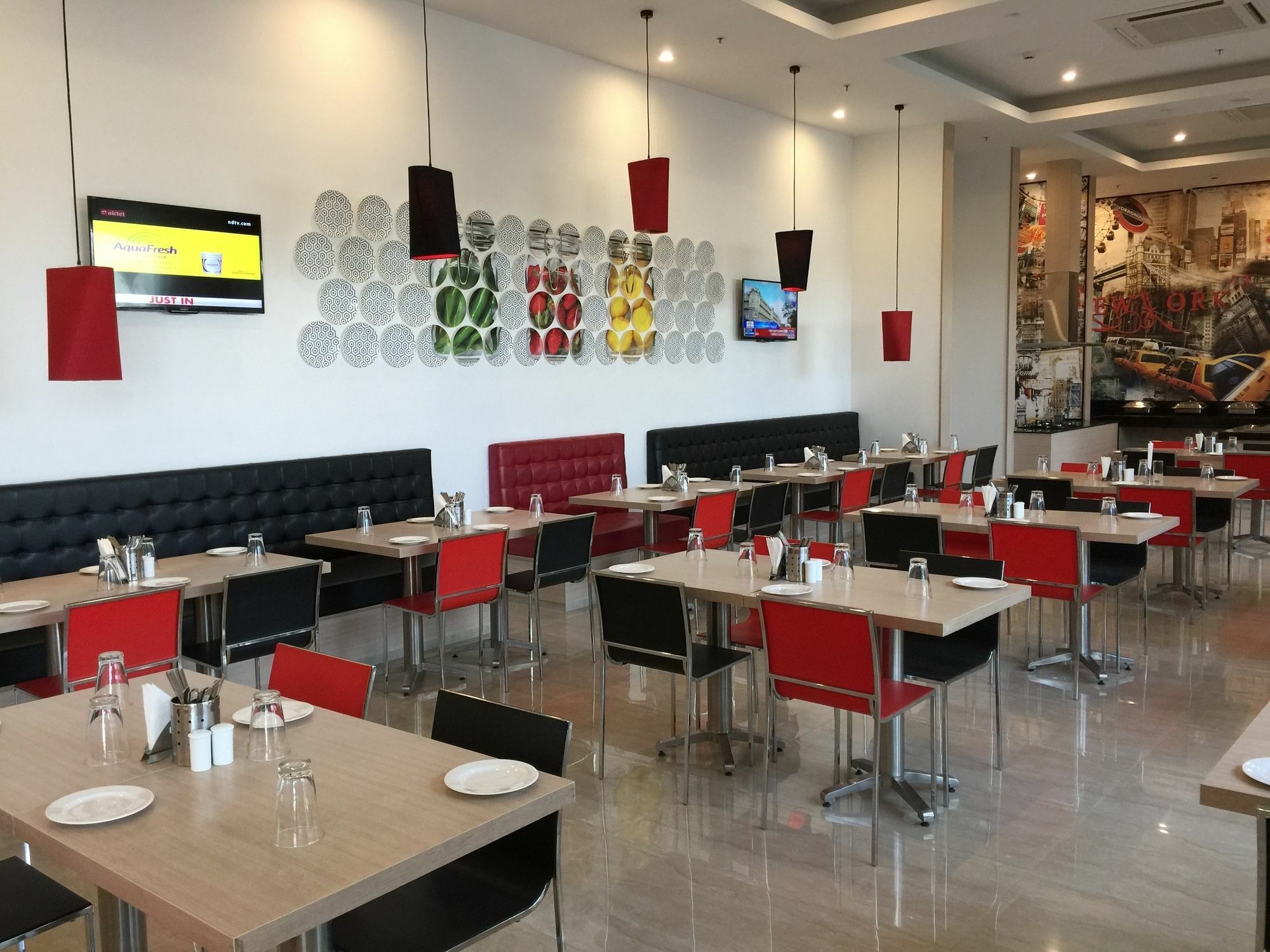 Red Fox By Lemon Tree Hotels, Sector 60, Gurugram Gurgaon Exterior photo